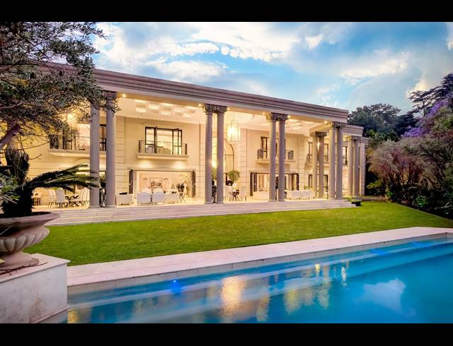 5 BEDROOM HOUSE FOR SALE IN SANDHURST